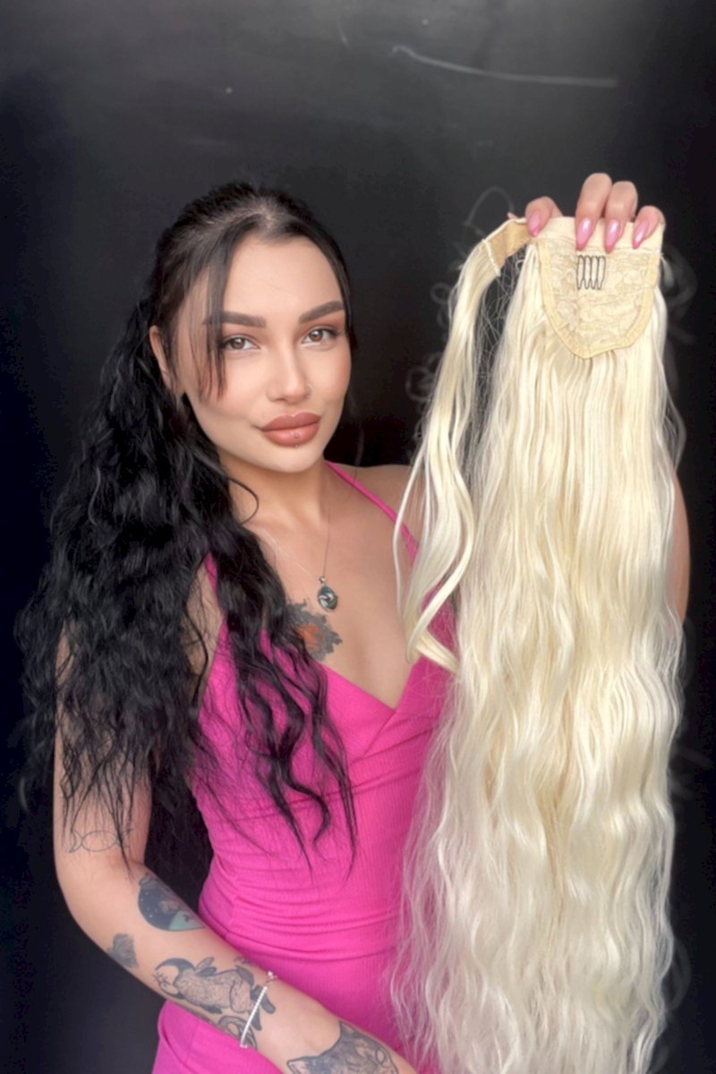 Afro Dalgalı Tak çık At kuyruğu uzun-Doğal görünümlü Doğal platin