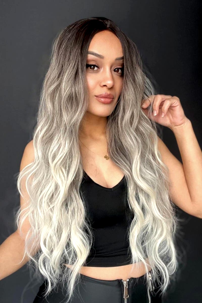 Uzun Doğal Su dalgalı Perçemsiz Tepesi Baş derisi görünümlü Yeni sezon