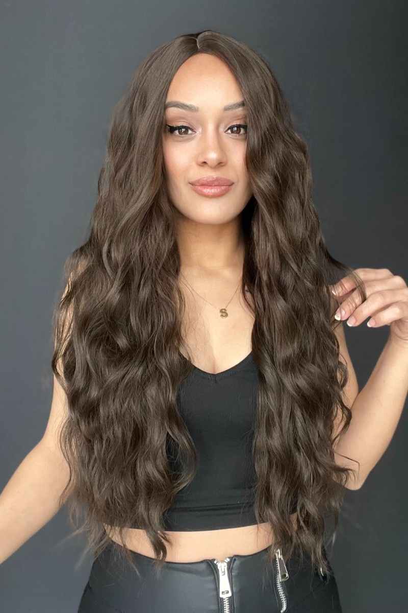 Uzun Doğal Su dalgalı Perçemsiz Tepesi Baş derisi görünümlü Yeni sezon