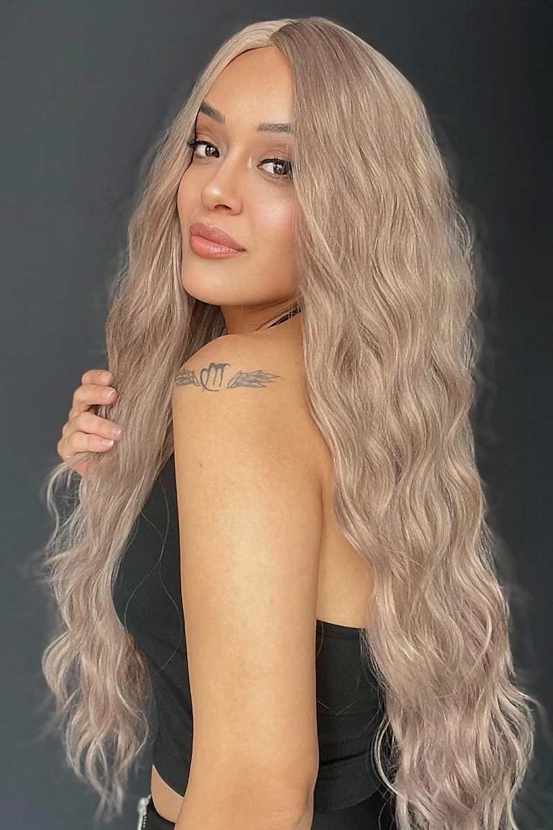 Uzun Doğal Su dalgalı Perçemsiz Tepesi Baş derisi görünümlü Yeni sezon