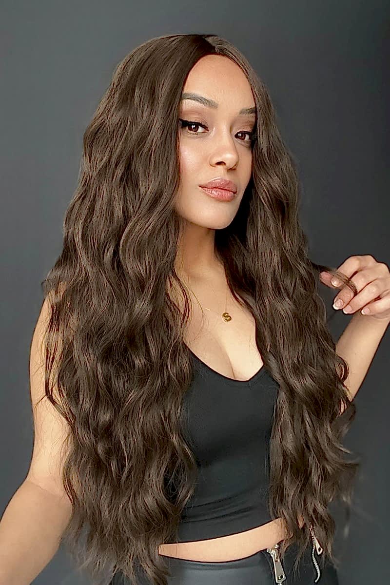 Uzun Doğal Su dalgalı Perçemsiz Tepesi Baş derisi görünümlü Yeni sezon