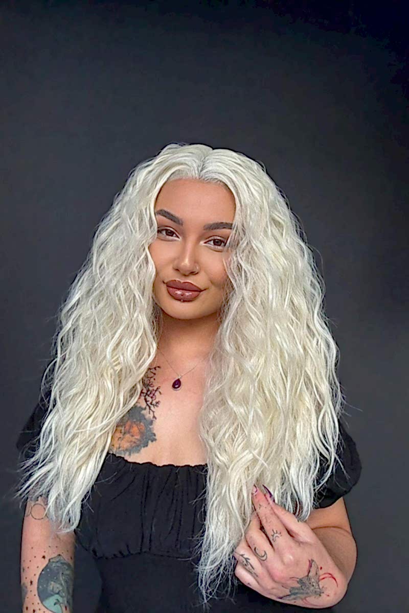 Hayalet Tül Her yöne ayrım olabilen Örülüp açılmış gibi dalgası olan seri