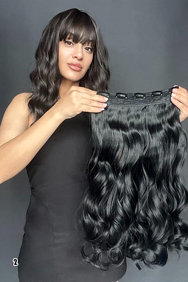 Dalgalı Geniş Parça Yarımay Çıtçıt Saç Siyah