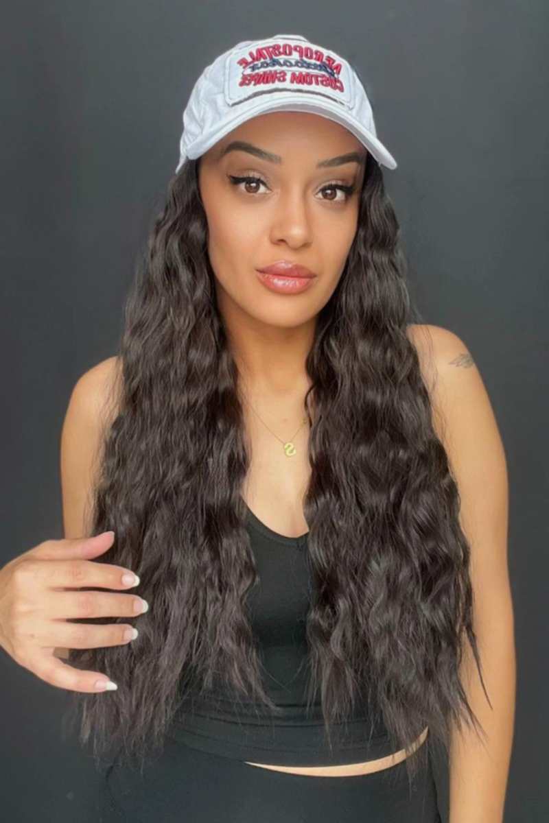 Şapkalı çıtçıt yarımay saç-Şapka içerisine saçlar dikilmiştir ve çok kullanışlıdır