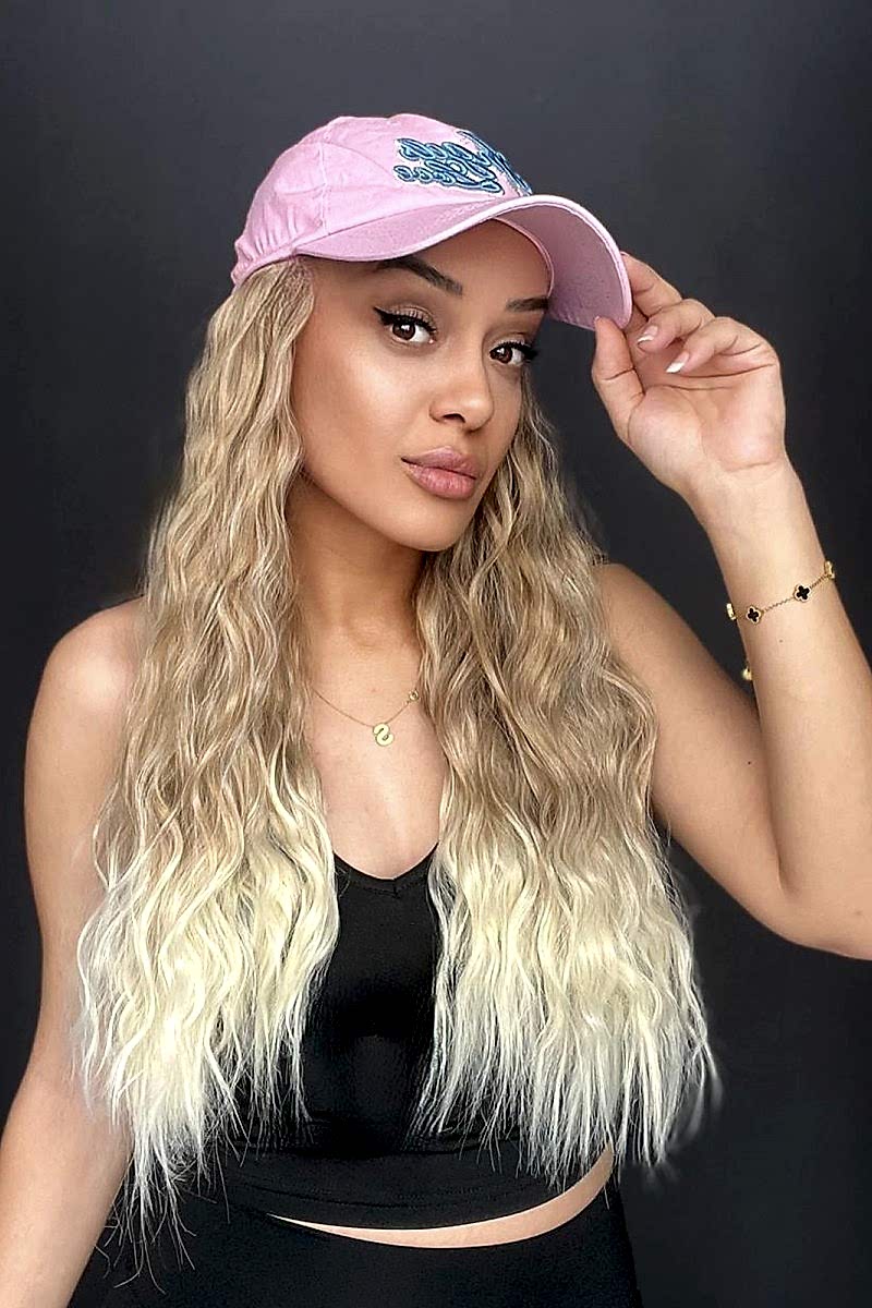 Şapkalı çıtçıt yarımay saç-Şapka içerisine saçlar dikilmiştir ve çok kullanışlıdır