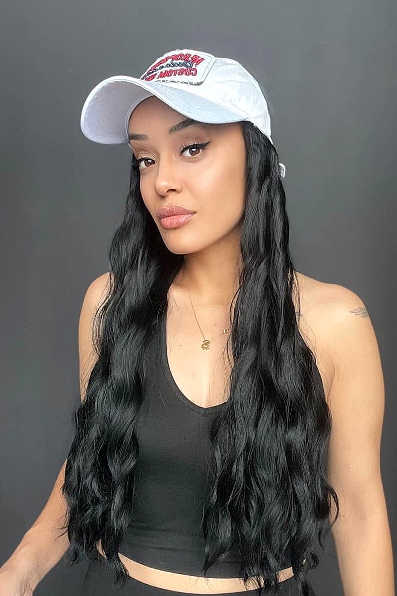 Şapkalı çıtçıt yarımay saç-Şapka içerisine saçlar dikilmiştir ve çok kullanışlıdır