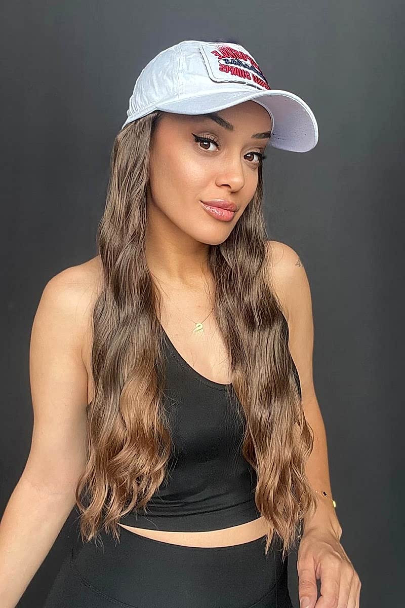 Şapkalı çıtçıt yarımay saç-Şapka içerisine saçlar dikilmiştir ve çok kullanışlıdır