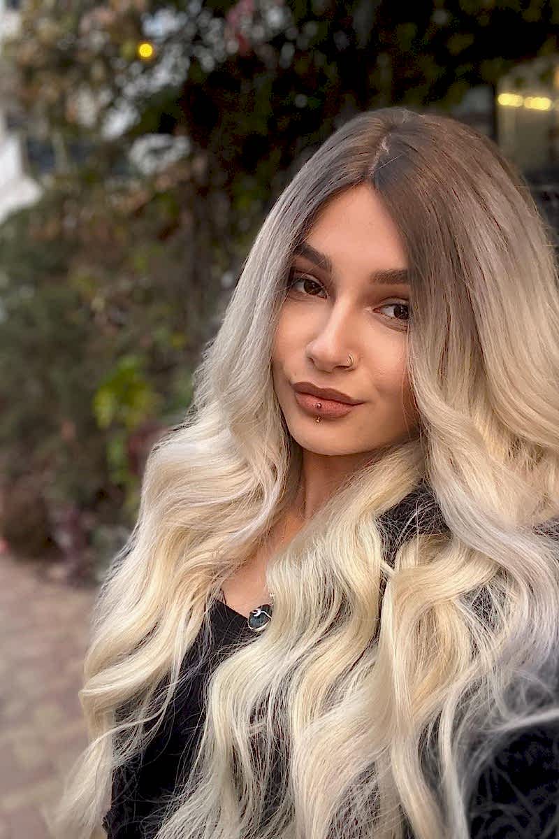 Baby ipek tabanlı Gerçek saç peruk ombreli