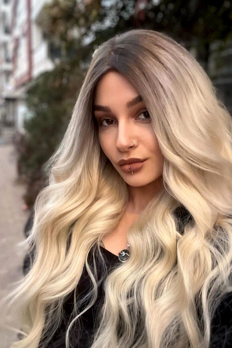 Baby ipek tabanlı Gerçek saç peruk ombreli