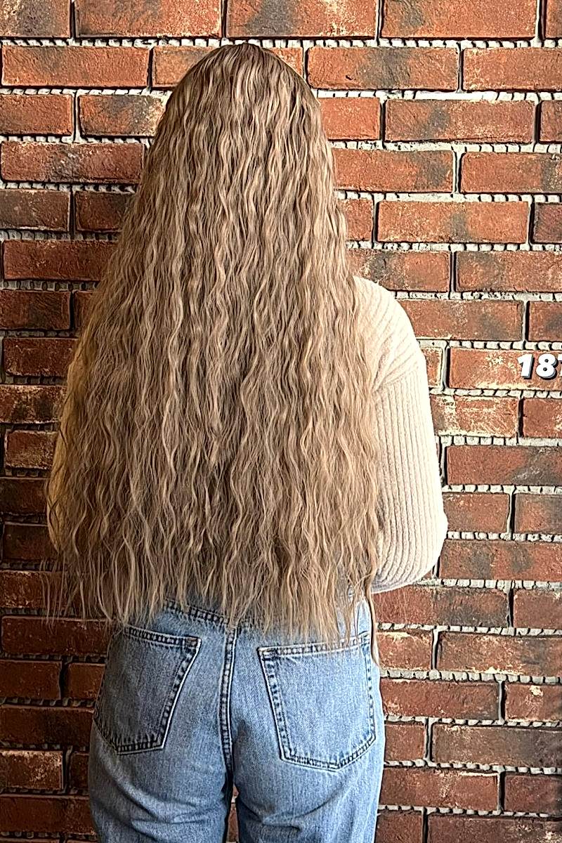 Fiber Sentetik Kabarık Dalgalı Yarım Ay + 2 Yan Çıt Çıt -18T